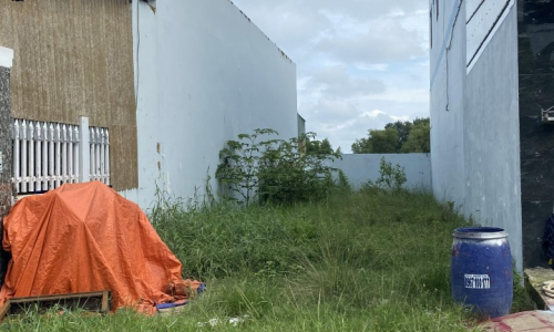 Cần bán lô đất mặt tiền đường Lê Minh Nhựt, Tân An Hội , 141m2 có 113m2 thổ cư, SHR