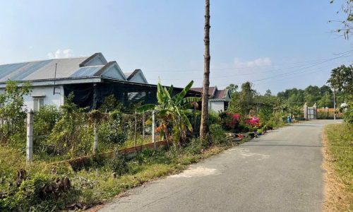 Chồng đi theo bồ nhí cần bán lô đất mặt tiền đường Trương Thị Kiện, xã Thái Mỹ, Củ Chi, 363,3 m²