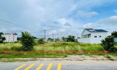CẦN TIỀN ĐƯA CON ĐI DU HỌC – BÁN GẤP LÔ ĐẤT GIÁ NGỘP MT ĐƯỜNG 216M2 PHƯỚC VĨNH AN, SHR 465TR